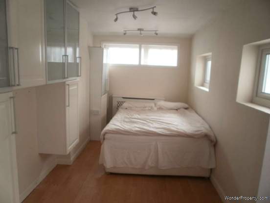 Additional Property Image 4 bedroom Detached to rent in Woodford Green 6
