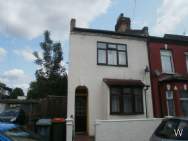3 bedroom End of Terrace to rent in London