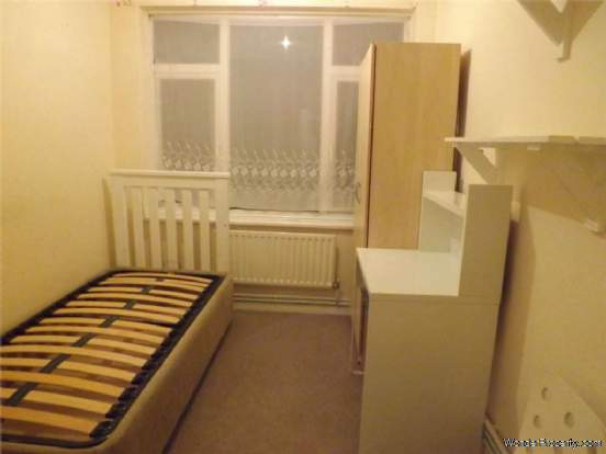 Additional Property Image 3 bedroom Flat to rent in Enfield 3