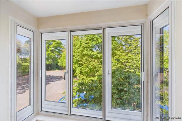Additional Property Image 2 bedroom Apartment for sale in Hemel Hempstead 3