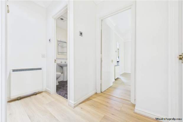 Additional Property Image 2 bedroom Apartment for sale in Hemel Hempstead 11
