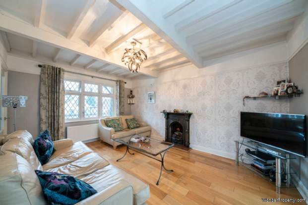 Additional Property Image 4 bedroom Detached for sale in Hemel Hempstead 7