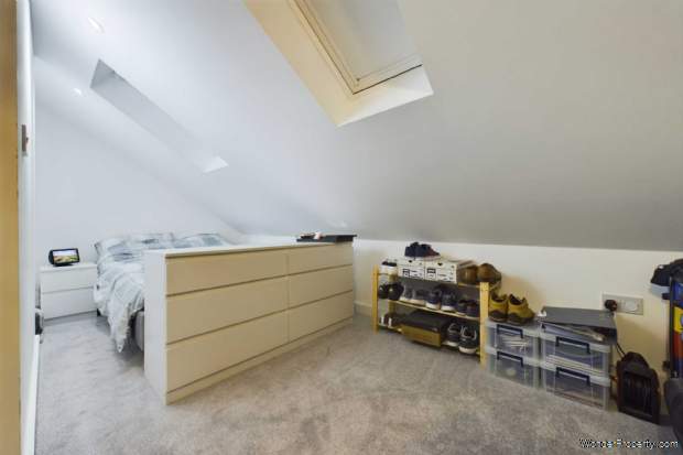 Additional Property Image 2 bedroom Apartment for sale in Hemel Hempstead 5