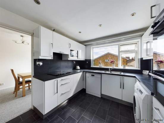 Additional Property Image 3 bedroom House to rent in Hemel Hempstead 3