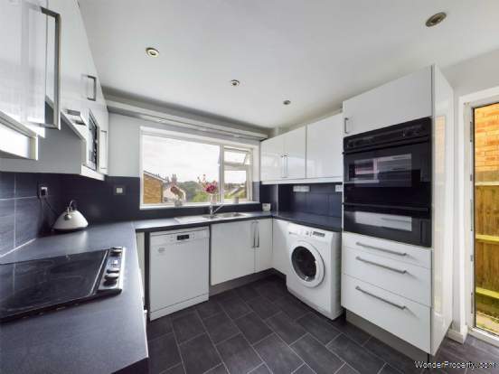 Additional Property Image 3 bedroom House to rent in Hemel Hempstead 11