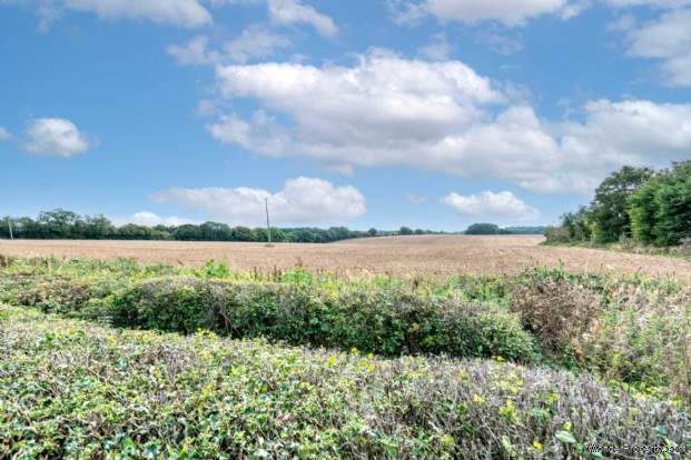 Additional Property Image 3 bedroom End of Terrace for sale in Hemel Hempstead 11