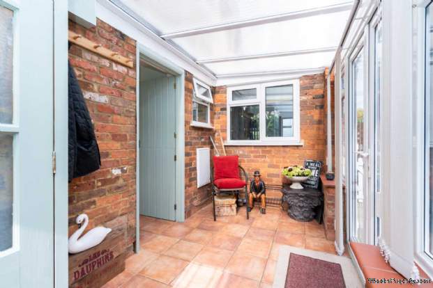 Additional Property Image 3 bedroom End of Terrace for sale in Hemel Hempstead 16