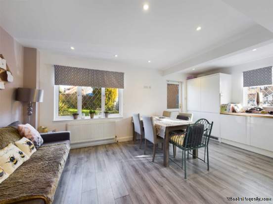 Additional Property Image 4 bedroom Detached for sale in Hemel Hempstead 7
