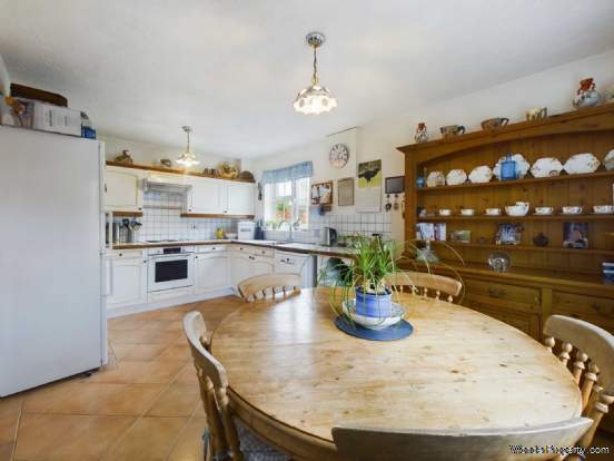 Additional Property Image 3 bedroom House for sale in Hemel Hempstead 6