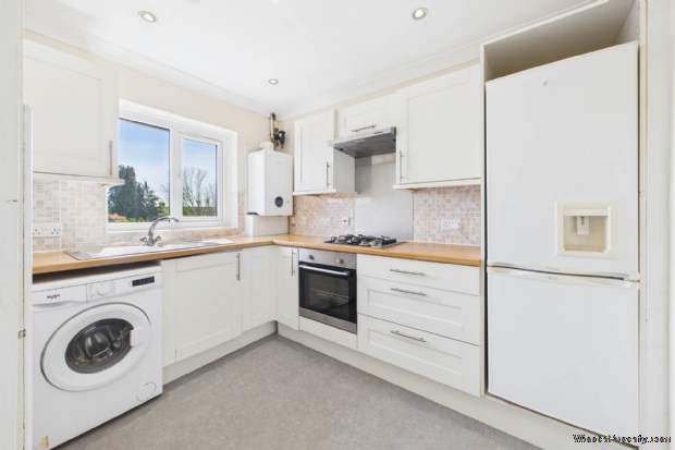 Additional Property Image 2 bedroom Maisonette for sale in Hemel Hempstead 2