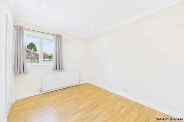 Additional Property Image 2 bedroom Maisonette for sale in Hemel Hempstead 5