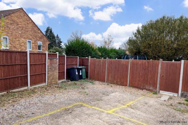 Additional Property Image 2 bedroom Maisonette for sale in Hemel Hempstead 8