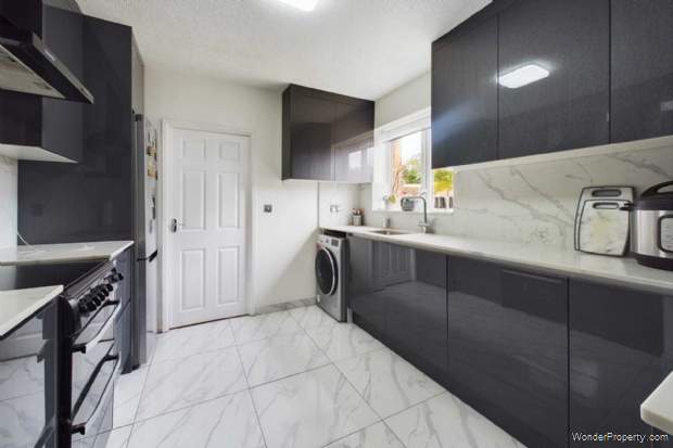 Additional Property Image 3 bedroom House for sale in Hemel Hempstead 6