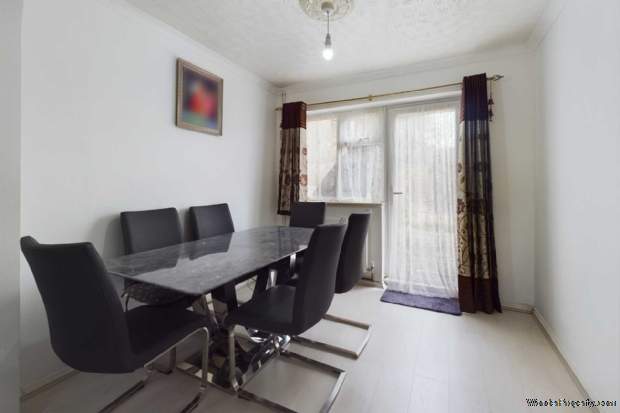 Additional Property Image 3 bedroom House for sale in Hemel Hempstead 13