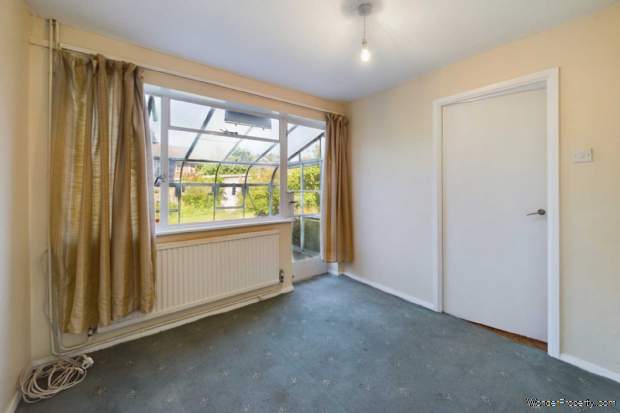 Additional Property Image 3 bedroom House for sale in Hemel Hempstead 6