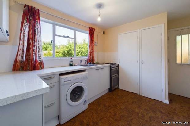 Additional Property Image 3 bedroom House for sale in Hemel Hempstead 13