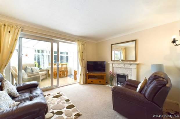 Additional Property Image 3 bedroom Semi Detached for sale in Hemel Hempstead 4