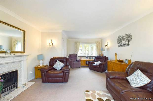 Additional Property Image 3 bedroom Semi Detached for sale in Hemel Hempstead 5