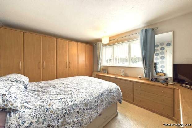 Additional Property Image 3 bedroom Semi Detached for sale in Hemel Hempstead 7