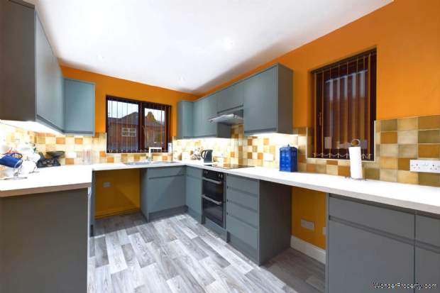 Additional Property Image 4 bedroom Detached for sale in Hemel Hempstead 9