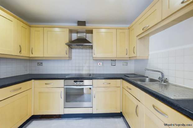Additional Property Image 2 bedroom Apartment for sale in Hemel Hempstead 5