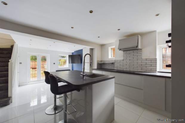 Additional Property Image 3 bedroom House for sale in Hemel Hempstead 6