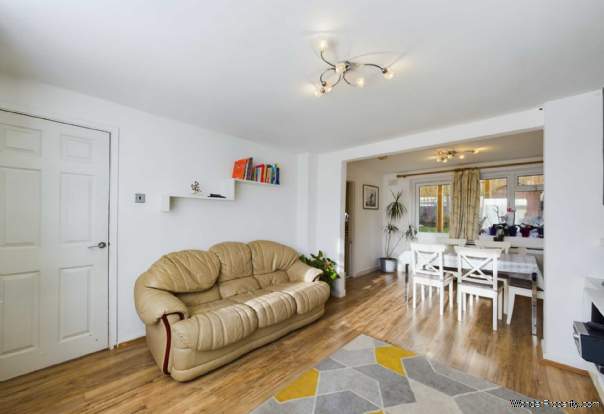 Additional Property Image 3 bedroom Terraced for sale in Hemel Hempstead 16