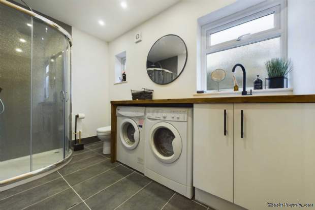Additional Property Image 3 bedroom House for sale in Hemel Hempstead 9