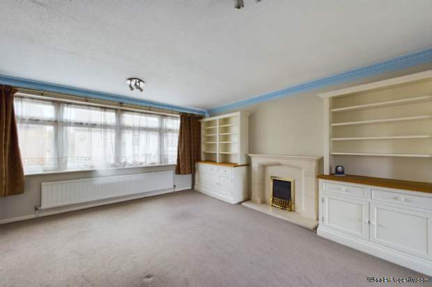 Additional Property Image 3 bedroom House for sale in Hemel Hempstead 7