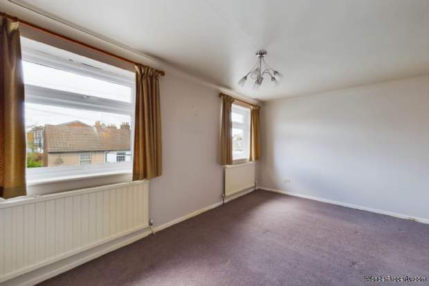 Additional Property Image 3 bedroom House for sale in Hemel Hempstead 9