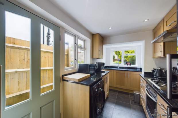 Additional Property Image 2 bedroom Cottage for sale in Hemel Hempstead 6