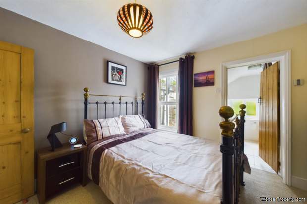 Additional Property Image 2 bedroom Cottage for sale in Hemel Hempstead 9