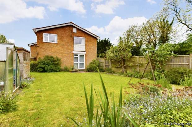 Additional Property Image 3 bedroom End of Terrace for sale in Hemel Hempstead 2