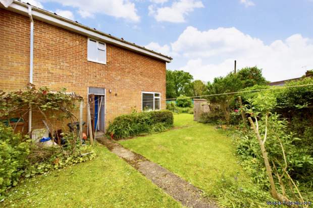 Additional Property Image 3 bedroom End of Terrace for sale in Hemel Hempstead 14