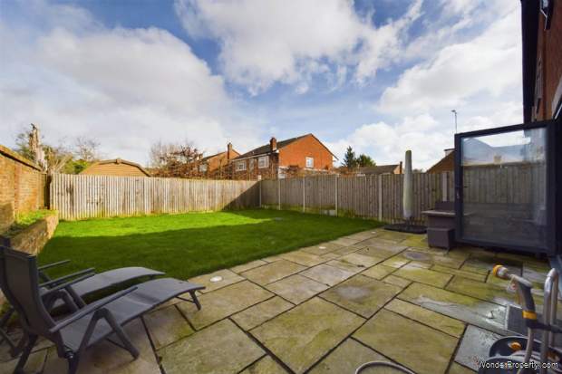 Additional Property Image 4 bedroom Detached for sale in Berkhamsted 13