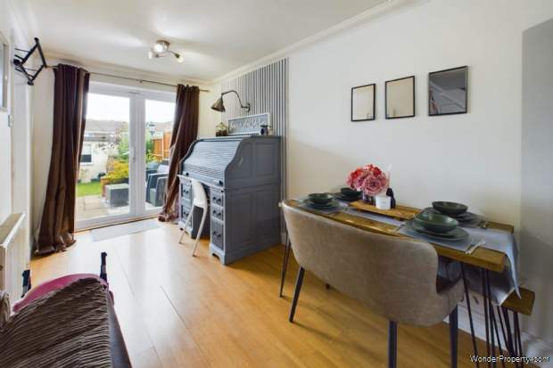 Additional Property Image 3 bedroom House for sale in Hemel Hempstead 7