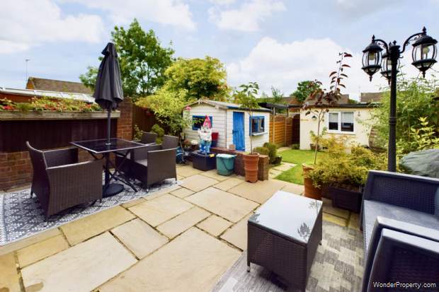 Additional Property Image 3 bedroom House for sale in Hemel Hempstead 12