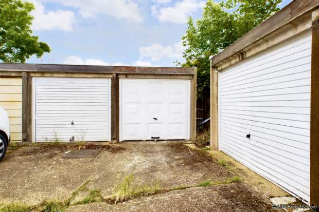 Additional Property Image 3 bedroom House for sale in Hemel Hempstead 14