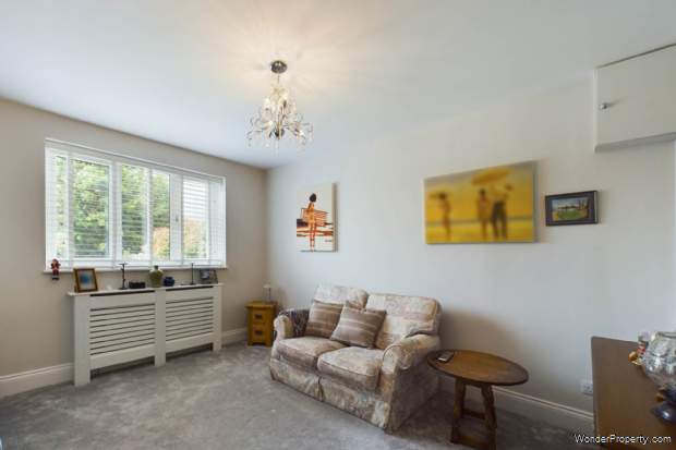 Additional Property Image 4 bedroom Detached for sale in Hemel Hempstead 9