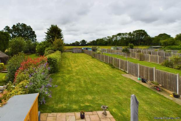 Additional Property Image 4 bedroom Detached for sale in Hemel Hempstead 14