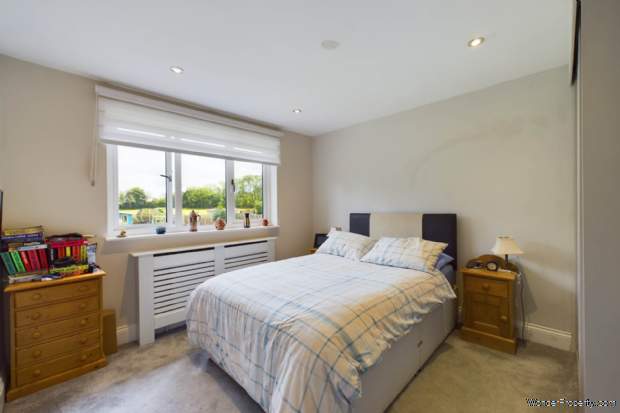 Additional Property Image 4 bedroom Detached for sale in Hemel Hempstead 15
