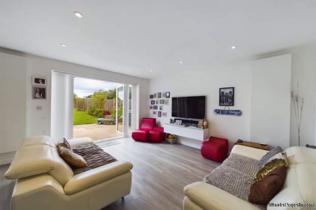 Additional Property Image 4 bedroom Detached for sale in Hemel Hempstead 4