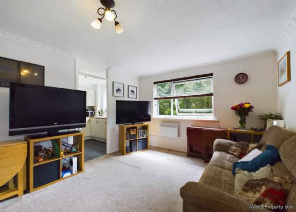 Additional Property Image 2 bedroom Apartment for sale in Hemel Hempstead 7