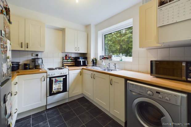 Additional Property Image 2 bedroom Apartment for sale in Hemel Hempstead 8