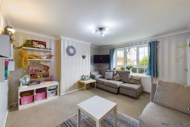 Additional Property Image 2 bedroom House for sale in Hemel Hempstead 4