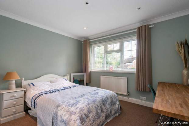 Additional Property Image 4 bedroom Semi Detached for sale in Hemel Hempstead 16
