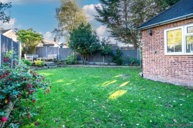 Additional Property Image 4 bedroom Semi Detached for sale in Hemel Hempstead 18
