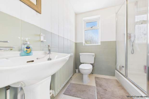 Additional Property Image 3 bedroom House for sale in Hemel Hempstead 8