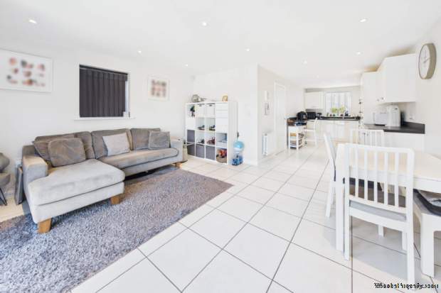Additional Property Image 4 bedroom End of Terrace for sale in Hemel Hempstead 5