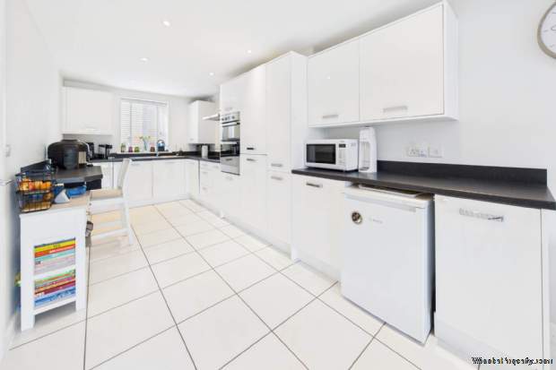 Additional Property Image 4 bedroom End of Terrace for sale in Hemel Hempstead 16